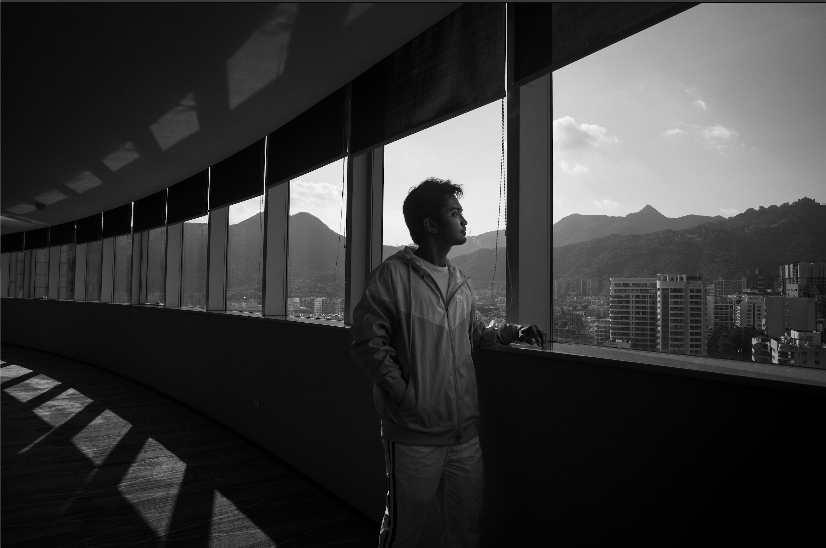 How I Take Advantage of the Monochrome's Benefits with NEIL JIMENEZ